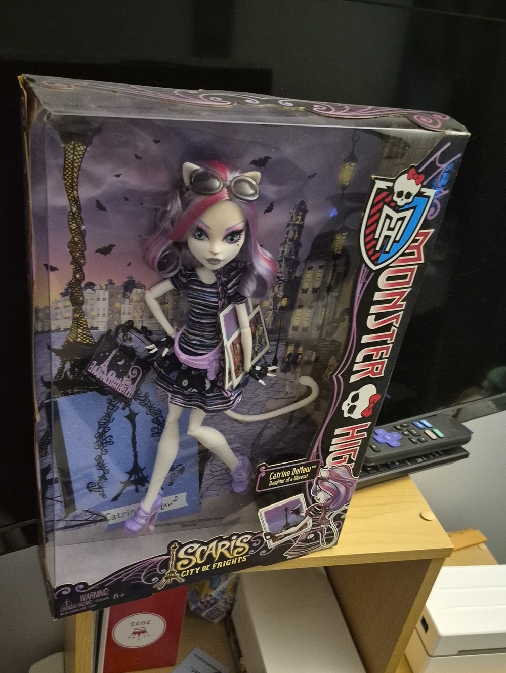 monster high Catrine DeMew Doll in Purple (Unopened CIB)
